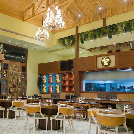 Clarks Inn Suites Kangra Exterior photo