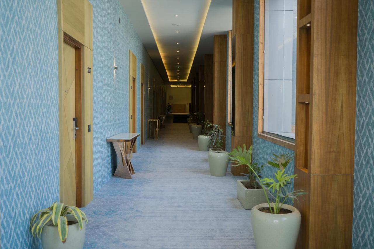 Clarks Inn Suites Kangra Exterior photo