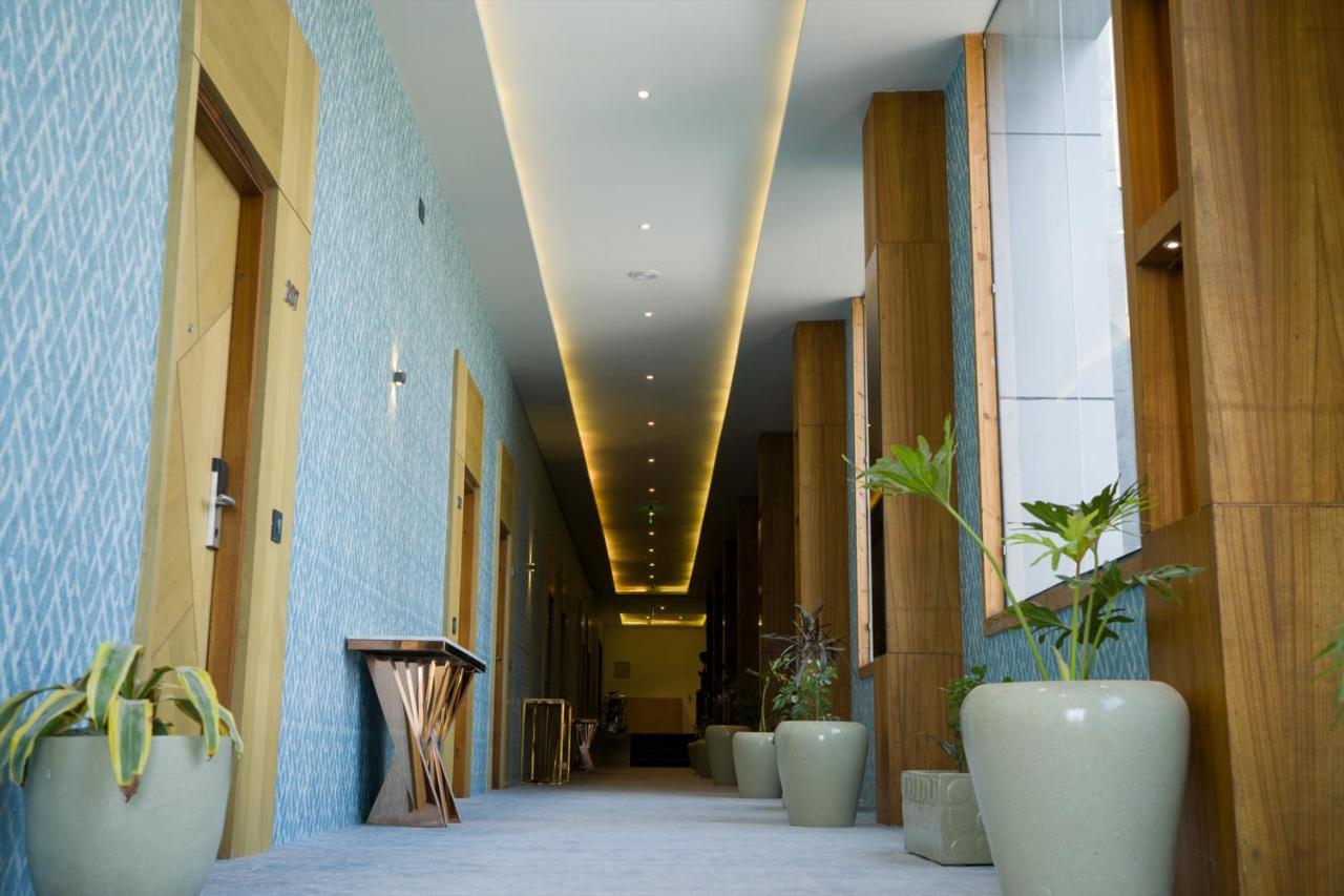 Clarks Inn Suites Kangra Exterior photo