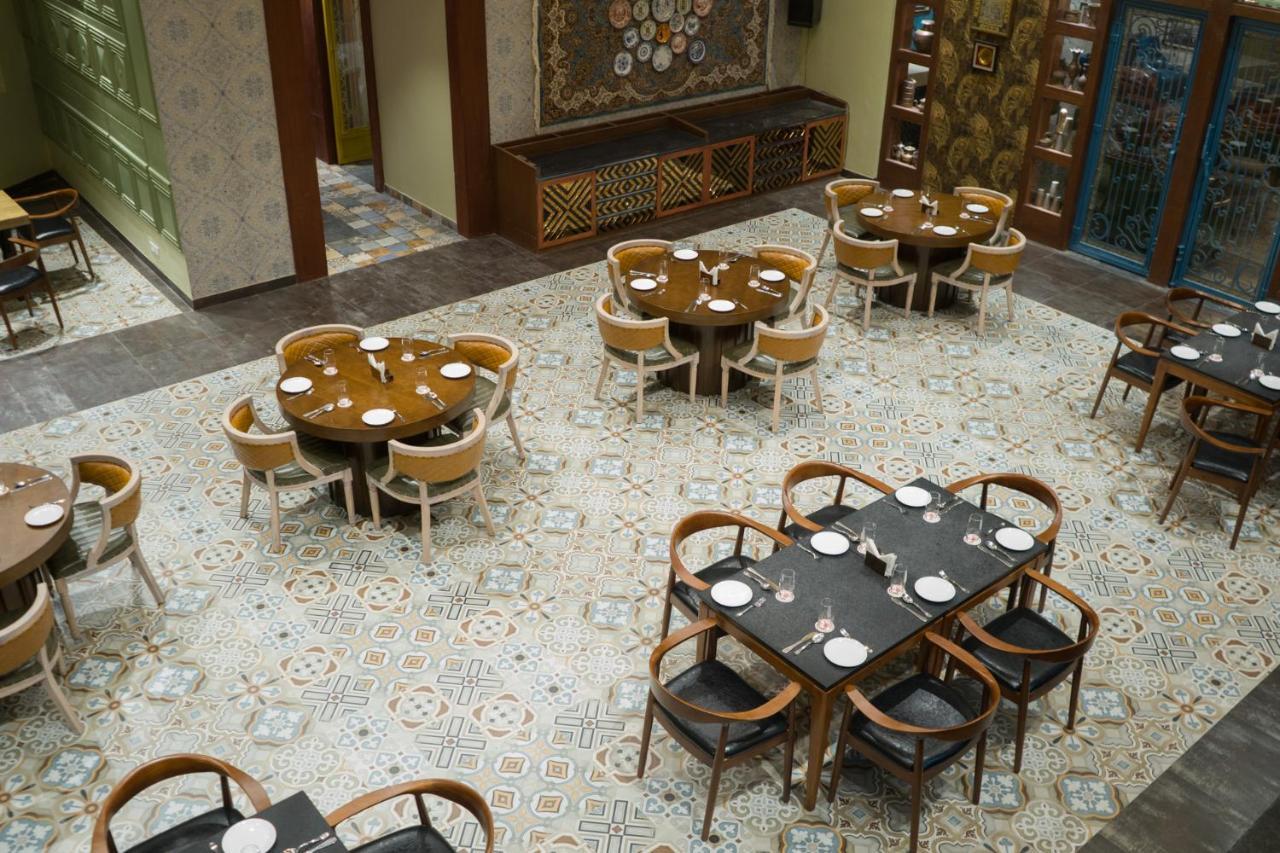 Clarks Inn Suites Kangra Exterior photo